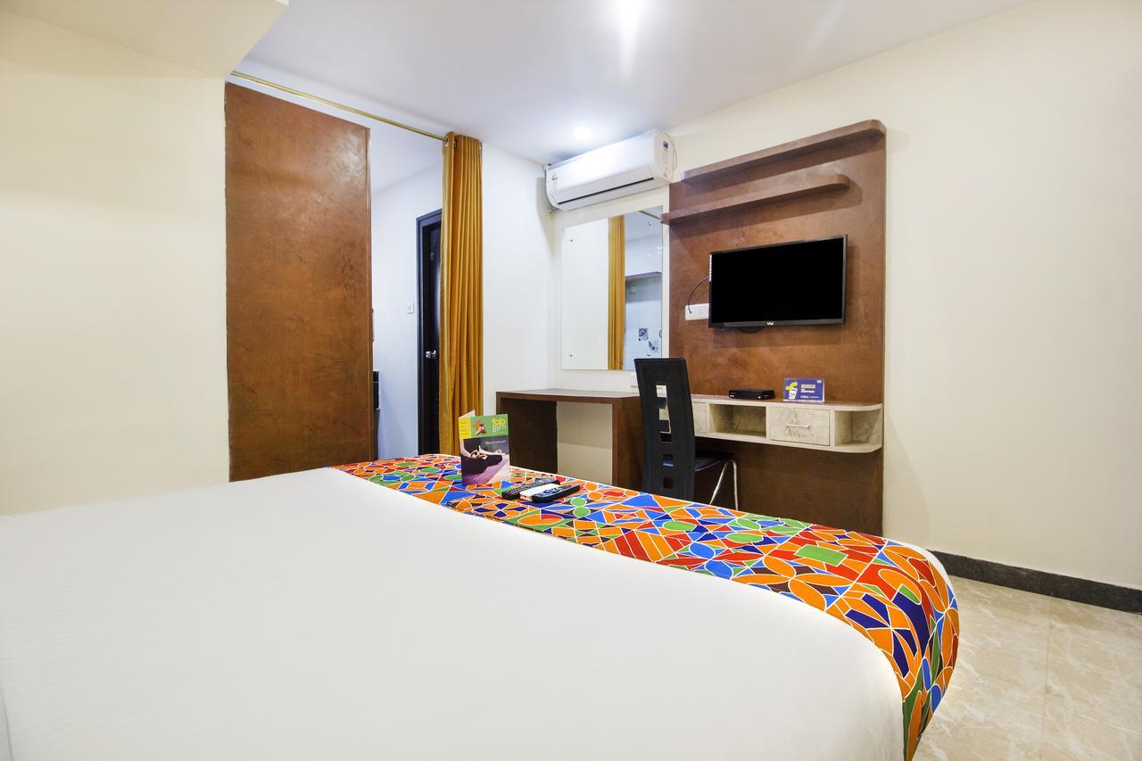 Fabhotel Crown Suites - Nr Sony Signals Бангалор Екстериор снимка