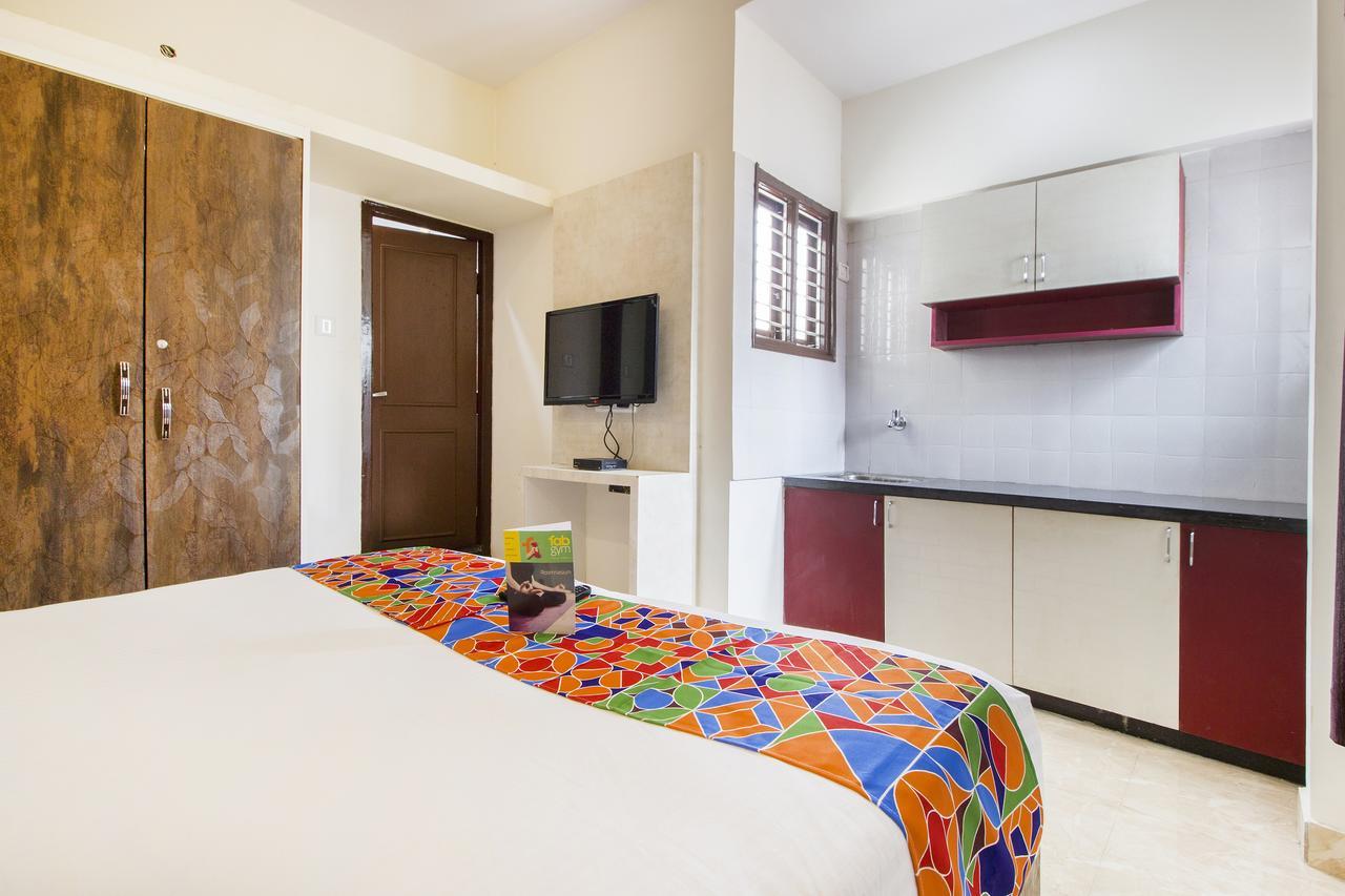 Fabhotel Crown Suites - Nr Sony Signals Бангалор Екстериор снимка